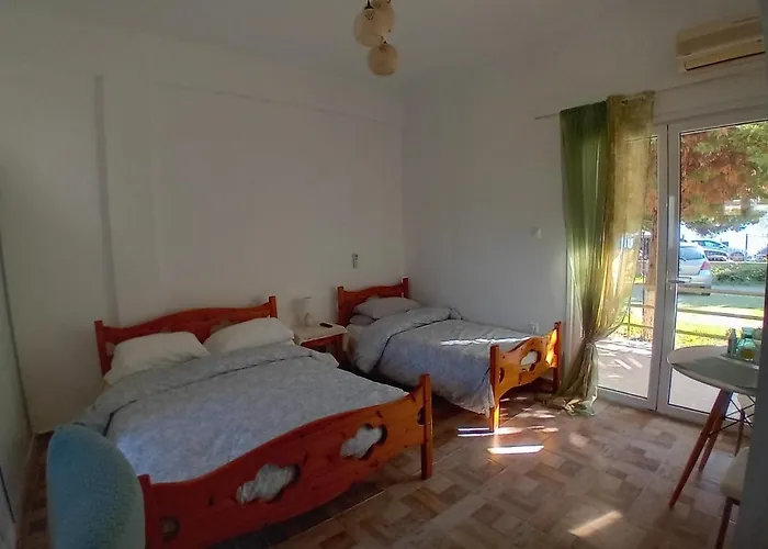Leylandi Rooms